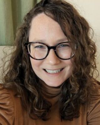 Photo of Stephanie Rengulbai, Clinical Social Work/Therapist