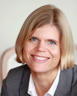 Photo of Sibylle Georgianna, PhD, PSY, EMDR-C, CSAT-S, CCPS, Psychologist