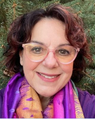 Photo of Helen M Castiglione, Clinical Social Work/Therapist, MSW, LCSW