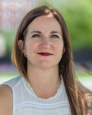 Photo of Annie Tarnasky, Licensed Professional Counselor, LPC