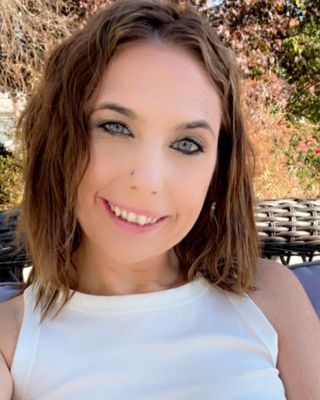 Photo of Elaina Nicole layden, Licensed Professional Counselor in Connecticut