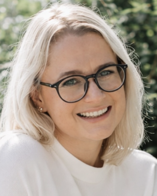 Photo of Magdalena Koziar, Registered Psychotherapist, RP, CRPO