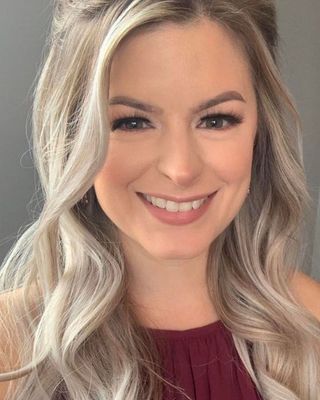 Photo of Sara Lindsey, Registered Social Worker, MSW, RSW