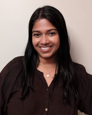 Photo of Nikki Das, Registered Social Worker, MSW, RSW