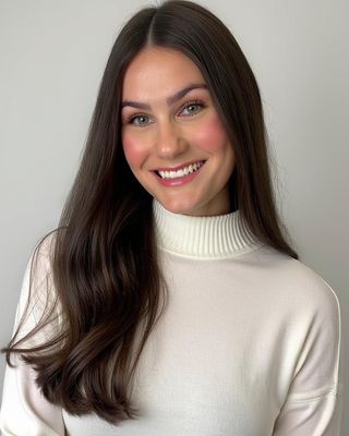 Photo of Jennaveve Cohen, Registered Social Worker, MSW, RSW