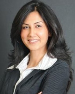 Photo of Saunia Ahmad, Psychologist in Toronto, ON