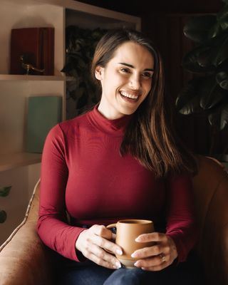 Photo of Shelby Banks - Shelby Banks, Autism Affirming Therapist, Marriage & Family Therapist Associate, AMFT