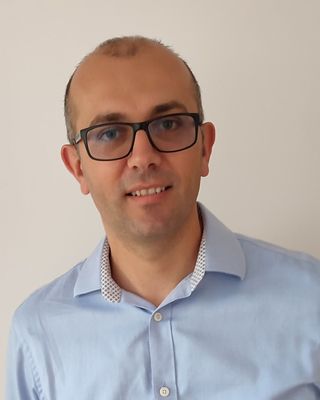 Photo of Nic Nistor, Psychologist in Gravesend, England