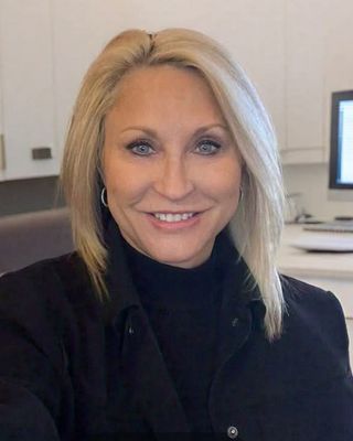 Photo of Laura Ellsworth, Licensed Professional Counselor, LMHC, LPCC