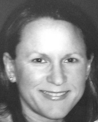 Photo of Amy Beth Lapham, Clinical Social Work/Therapist, LICSW, LISW