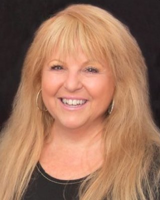 Photo of Marcie Cramer, LMHC, Counselor