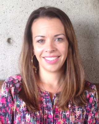 Photo of Katie Erlandson, MA, MFTI, Marriage & Family Therapist Associate in Lake Forest