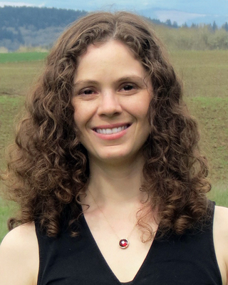 Photo of Lauren Amiton, Licensed Professional Counselor in Oregon