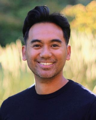 Photo of Eliezer Moreno, Registered Social Worker in Vancouver, BC