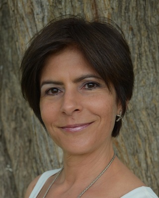 Photo of Noga Liron Psychologist & Happiness Coach, Psychologist in T6H, AB