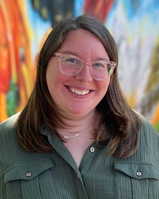 Photo of Maddy VanHorn, Art Therapist, LPCC, LPAT, ATR-BC