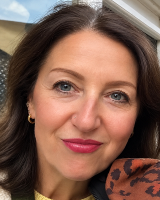 Photo of Celia Stewart, Counsellor, MNCPS Acc.