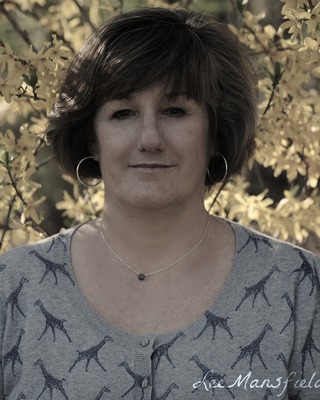 Photo of Elizabeth Handley, LMHC, DCMHS, Counselor