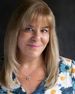 Photo of Stephanie Torchin, Registered Social Worker, MSW, PSW