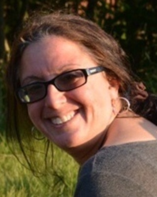 Photo of Robyn E. Glickman, PhD, EdS, LMFT, CAADC, Marriage & Family Therapist