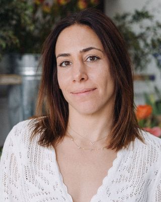 Photo of Rachel Simmons - Peace of Mind Therapy, Associate Clinical Social Worker, ACSW
