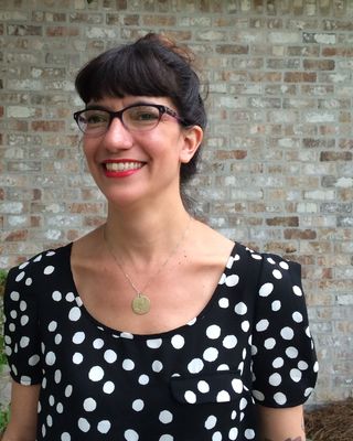 Photo of Robyn Belle, Clinical Social Work/Therapist, MSW, LCSW