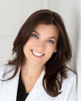 Photo of Stephanie Schlesman - Evolve Psychiatry & Wellness, Psychiatric Nurse Practitioner, PMHNP