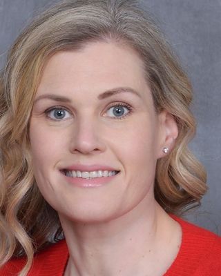 Photo of Amanda McAlpine, Psychiatric Nurse Practitioner, MSN, PMHNP