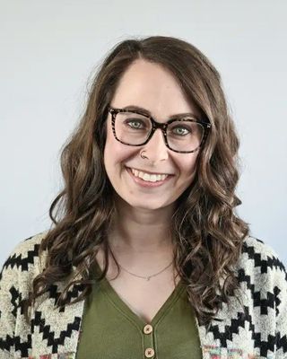 Photo of Melissa Schmode-Kristoff, Psychologist, RPsych, MC