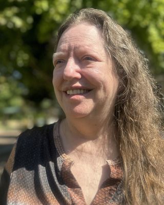Photo of S Denise Farris, Clinical Social Work/Therapist, MSW, LCSW