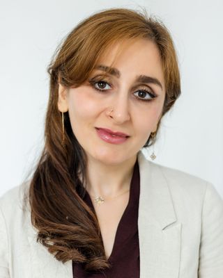 Photo of Zahra Kolahdouz, Registered Psychotherapist in North York, ON
