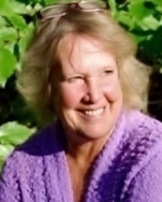 Photo of Sarah Tirrell-Wysocki, Clinical Social Work/Therapist in Bedford, NH