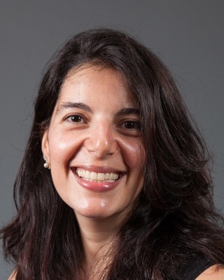 Photo of Yasmine Saad, Psychologist