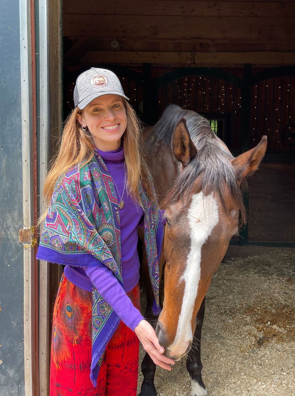 If you've been struggling to feel present in your life or to address chronic issues Equine Assisted therapy can provide you with tools to heal & grow.