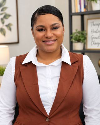 Photo of DesJume Kelly, Pre-Licensed Professional, AMFT