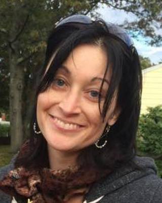 Photo of Alyson Franz, Clinical Social Work/Therapist, LICSW