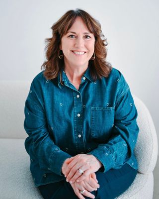 Photo of Lisa Fasanella Hlewicki, Licensed Professional Counselor, LPC, CFRC