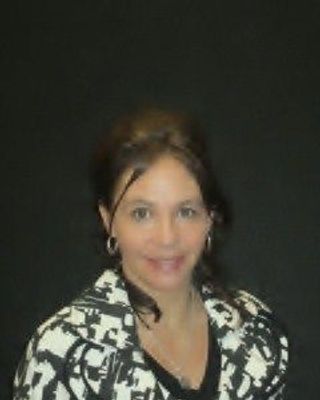 Photo of Lisa Root, Licensed Professional Counselor, PsyD, LPC