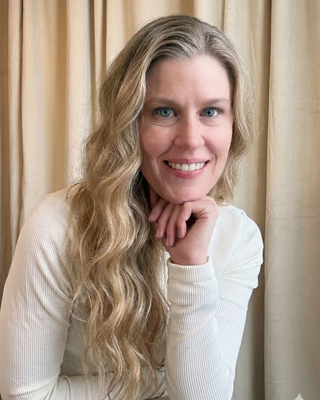 Photo of Danielle Walker, Psychiatric Nurse Practitioner, CNM, PMHNP