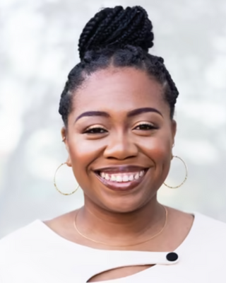 Photo of DeNea Gibbs, Licensed Clinical Mental Health Counselor, LCMHC