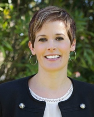 Photo of Catriona Waters, MA, LMFT, Marriage & Family Therapist in Pasadena