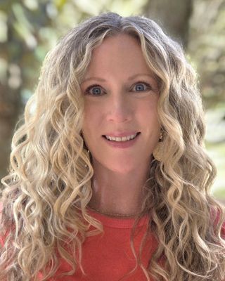 Photo of Sara Soehnel, Licensed Master Social Worker, LMSW