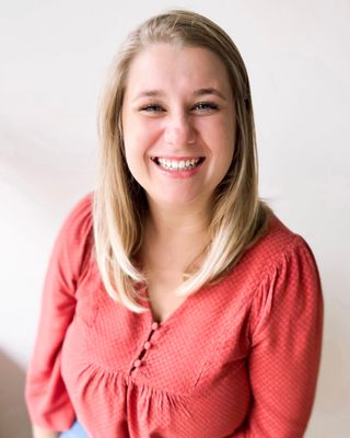 Photo of Hannah Friesen, Marriage & Family Therapist Associate in San Diego, CA