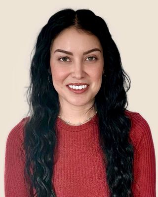 Photo of Reanna Murray, LMSW