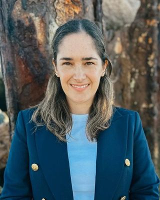 Photo of Laura Perez Flores, Marriage & Family Therapist Associate, MFT, MA