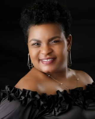 Photo of Elanderia Rowe, Clinical Social Work/Therapist, LCSW