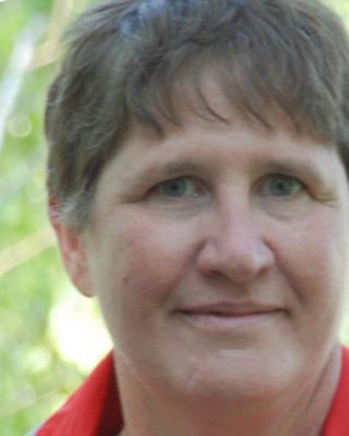 Photo of Vickie Neapolitan, Clinical Social Work/Therapist, MSW, LCSW