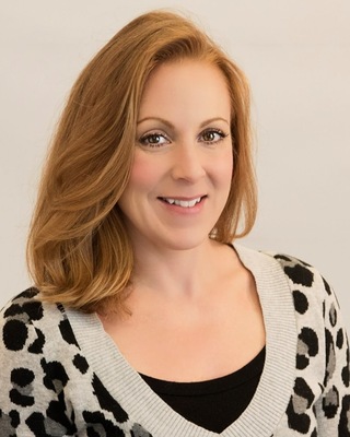 Photo of Melissa Theresa Woolever, Counselor in Naperville, IL