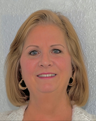 Photo of Beth Warner, LMHC, Counselor