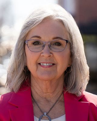 Photo of Linda Russell, Licensed Professional Counselor, MHR, LPC, CCE, NCC, CCFC